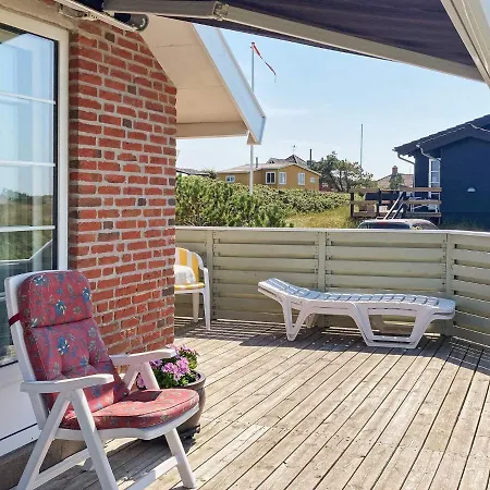 6 Person Holiday In R M Holiday home Lakolk