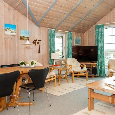 6 Person Holiday In R M * Lakolk