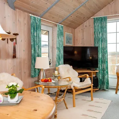 Ferienhaus 6 Person Holiday In R M *