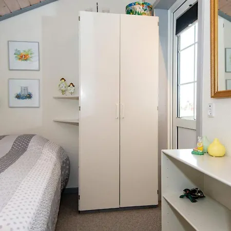 6 Person Holiday In R M Ferienhaus